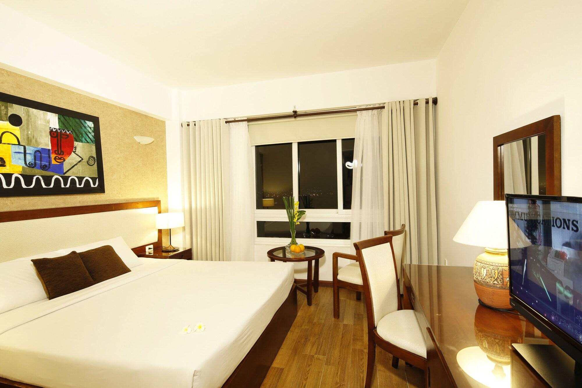 Starlet Hotel Нячанг Экстерьер фото