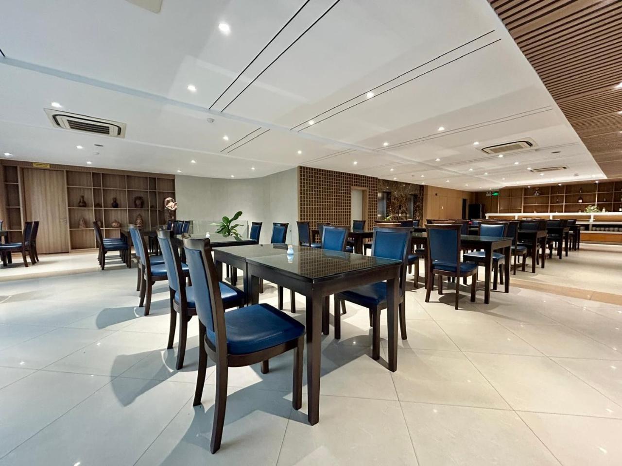 Starlet Hotel Нячанг Экстерьер фото